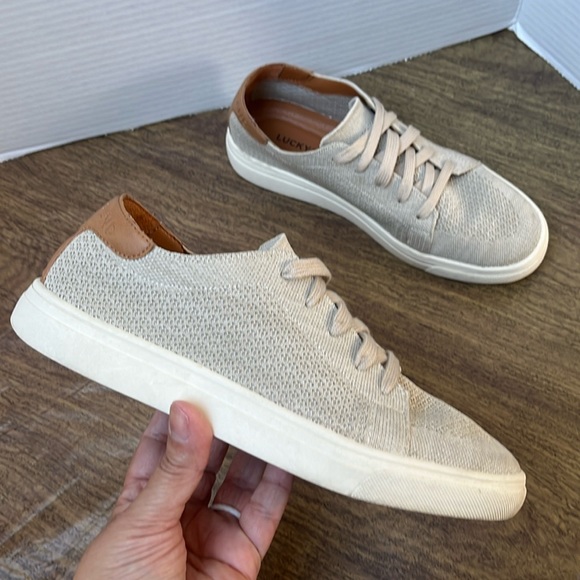Lucky Brand Leigan Cream Beige Sneakers Size 7 - Picture 1 of 12